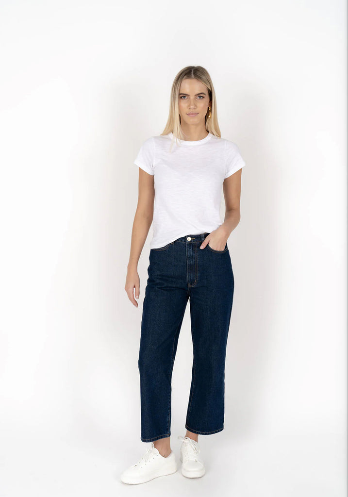 Elle jeans