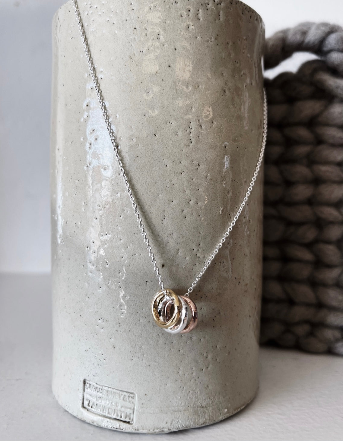 Three Rings Necklace – Ecoco